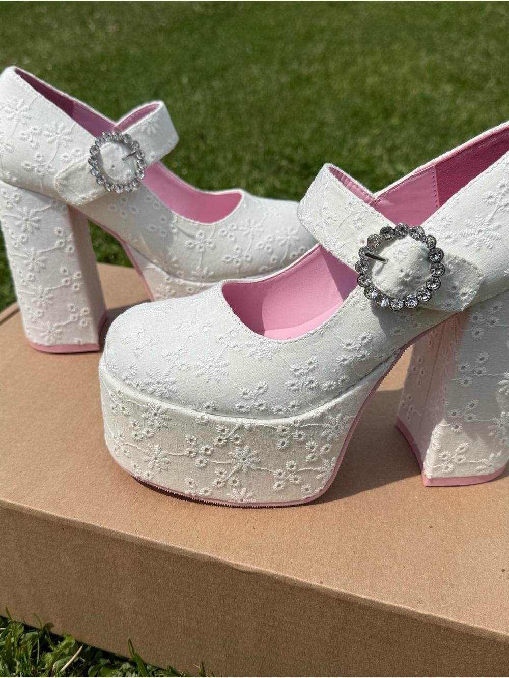 Sugar Thrillz White Lace Platform Mary Jane Heels with Rhinestone Buckle
